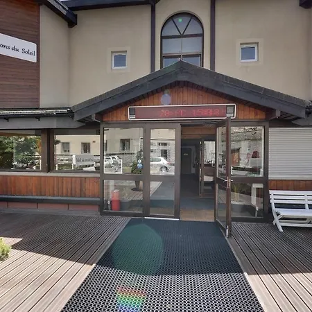 Les Balcons Du Soleil מלון דירות 2*