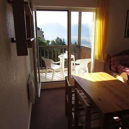 アパートホテル Les Balcons Du Soleil 2*