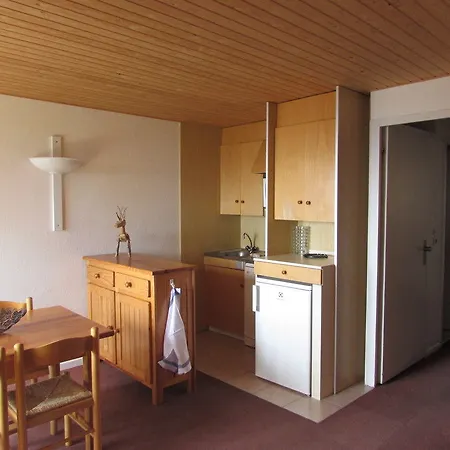 Les Balcons Du Soleil מלון דירות 2*