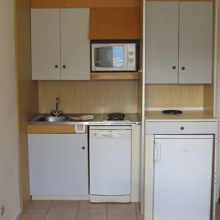 מלון דירות Les Balcons Du Soleil Font-Romeu-Odeillo-Via